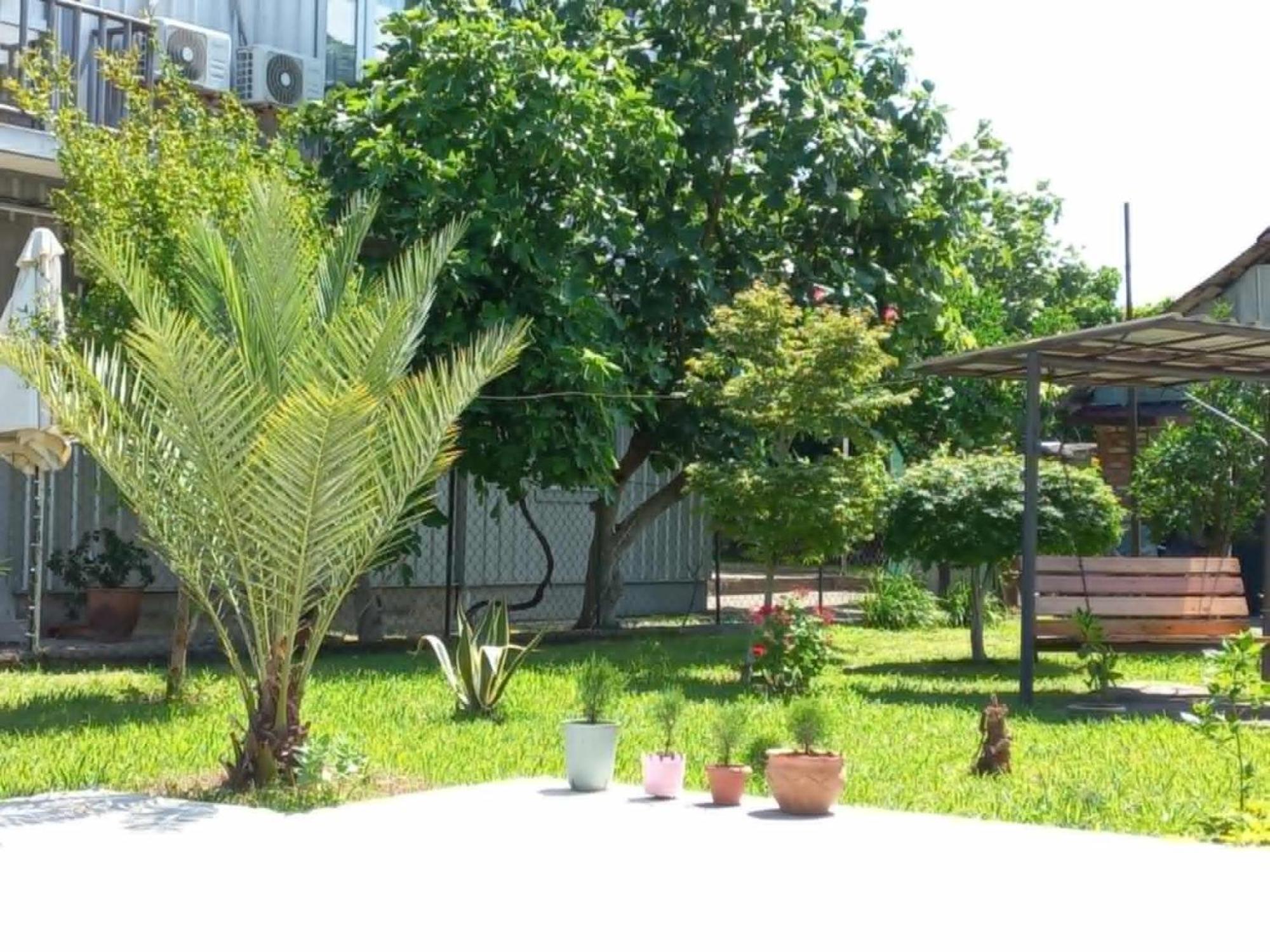Guest House Kobuleti Exterior photo